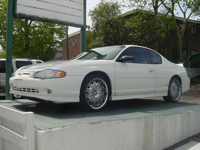 2001 Chevrolet Monte Carlo 4dr Sdn Auto (natl) Hatchback