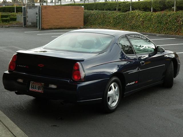 2001 Chevrolet Monte Carlo 4dr Sdn Auto (natl) Hatchback