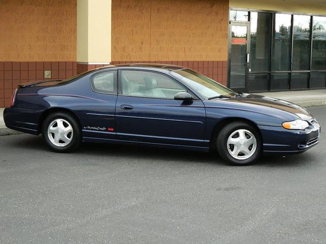 2001 Chevrolet Monte Carlo 4dr Sdn Auto (natl) Hatchback