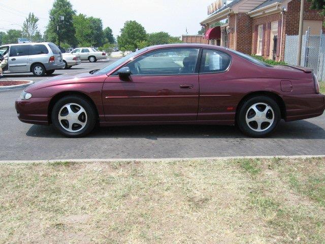 2001 Chevrolet Monte Carlo 4dr Sdn Auto (natl) Hatchback