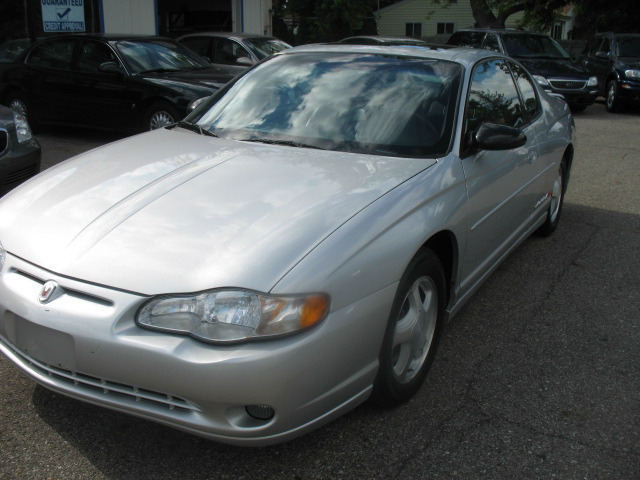 2002 Chevrolet Monte Carlo 4dr Sdn Auto (natl) Hatchback