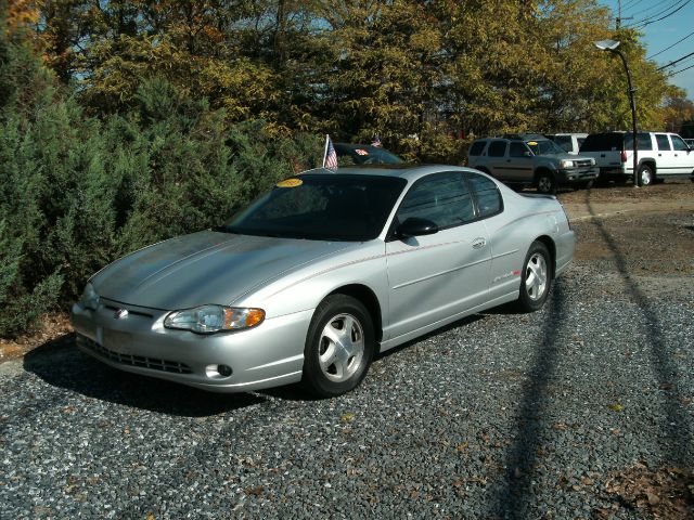 2002 Chevrolet Monte Carlo 4dr Sdn Auto (natl) Hatchback