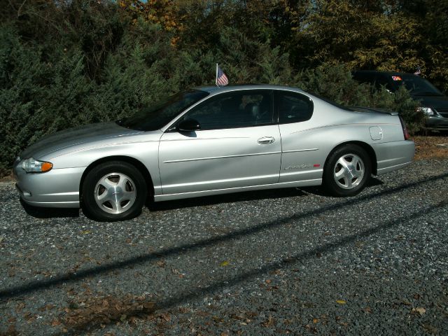 2002 Chevrolet Monte Carlo 4dr Sdn Auto (natl) Hatchback