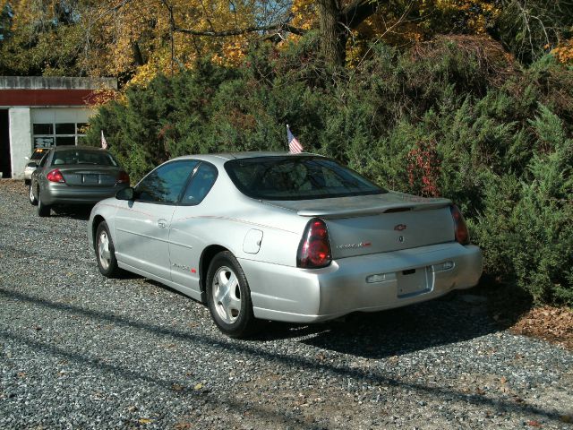 2002 Chevrolet Monte Carlo 4dr Sdn Auto (natl) Hatchback