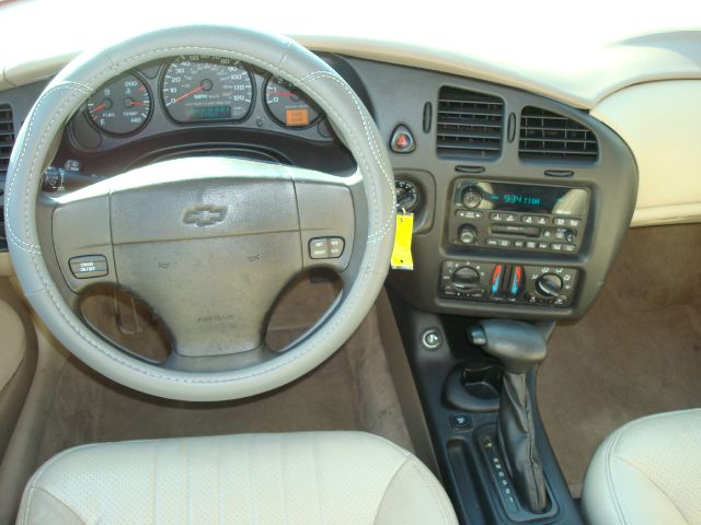 2002 Chevrolet Monte Carlo Touring W/nav.sys