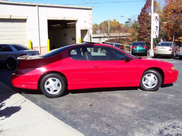 2002 Chevrolet Monte Carlo 4dr Sdn Auto (natl) Hatchback