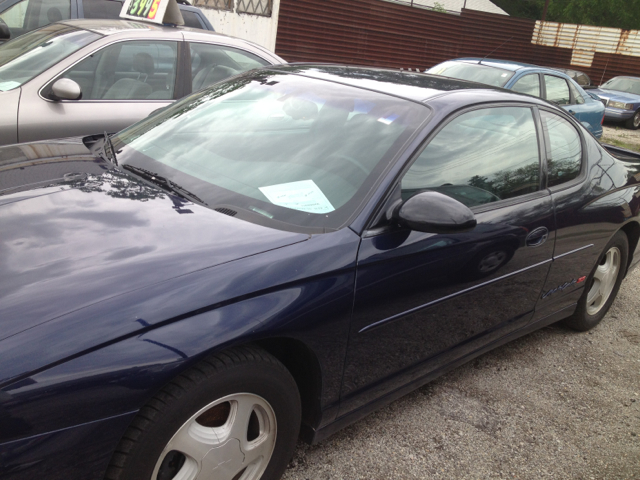 2002 Chevrolet Monte Carlo 4dr Sdn Auto (natl) Hatchback