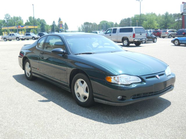 2002 Chevrolet Monte Carlo 4dr Sdn Auto (natl) Hatchback