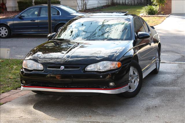 2002 Chevrolet Monte Carlo Lux Sedan 4D