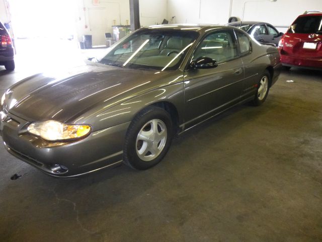 2002 Chevrolet Monte Carlo 4dr Sdn Auto (natl) Hatchback