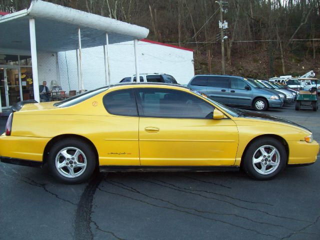 2003 Chevrolet Monte Carlo 4dr Sdn Auto (natl) Hatchback