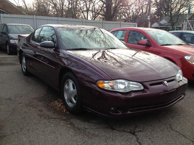 2003 Chevrolet Monte Carlo 4dr Sdn Auto (natl) Hatchback