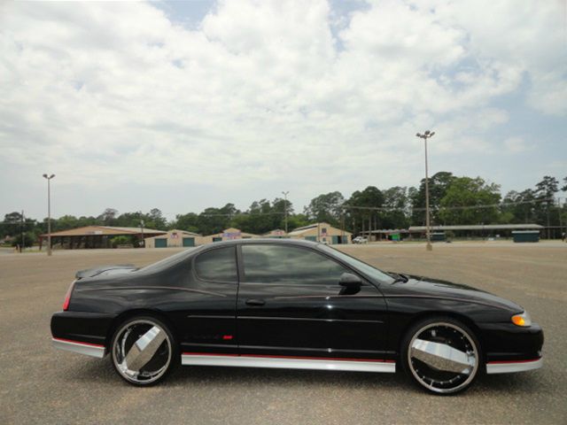 2003 Chevrolet Monte Carlo 4dr Sdn Auto (natl) Hatchback