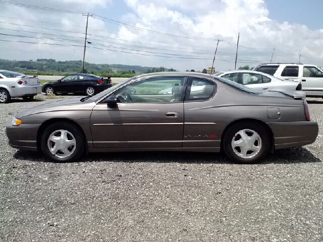 2003 Chevrolet Monte Carlo 4dr Sdn Auto (natl) Hatchback