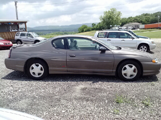 2003 Chevrolet Monte Carlo 4dr Sdn Auto (natl) Hatchback