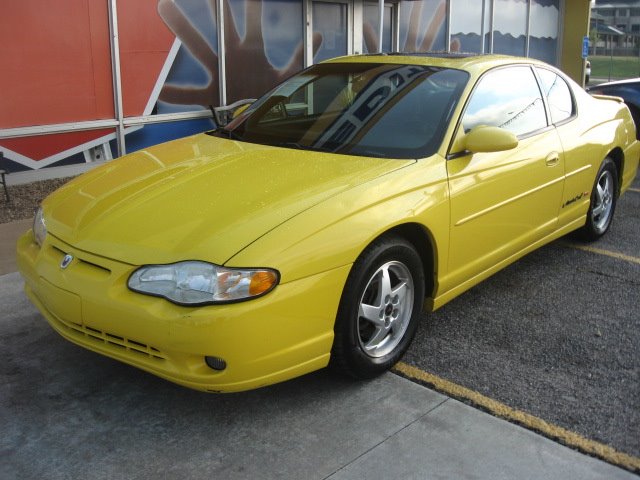 2003 Chevrolet Monte Carlo 4dr Sdn Auto (natl) Hatchback