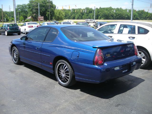 2003 Chevrolet Monte Carlo 4dr Sdn Auto (natl) Hatchback