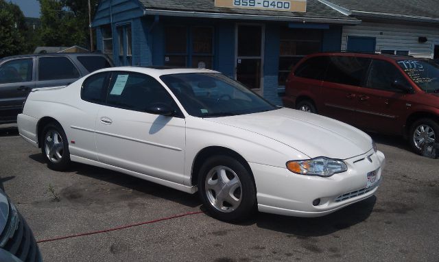 2004 Chevrolet Monte Carlo 4dr Sdn Auto (natl) Hatchback