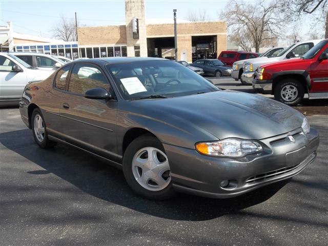 2004 Chevrolet Monte Carlo 4dr Sdn Auto (natl) Hatchback