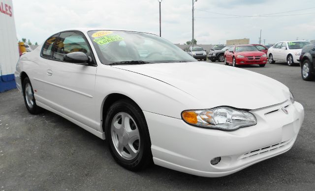 2004 Chevrolet Monte Carlo 4dr Sdn Auto (natl) Hatchback