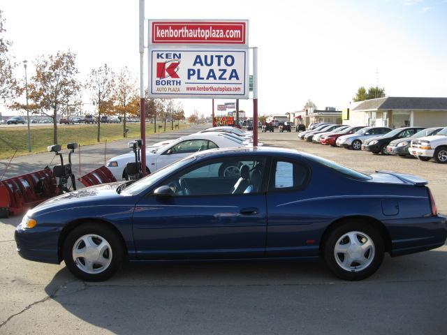 2004 Chevrolet Monte Carlo 4dr Sdn Auto (natl) Hatchback