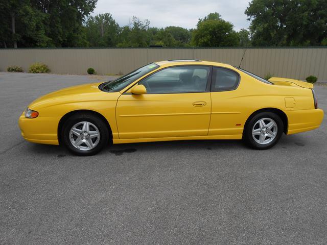 2004 Chevrolet Monte Carlo 4dr Sdn Auto (natl) Hatchback