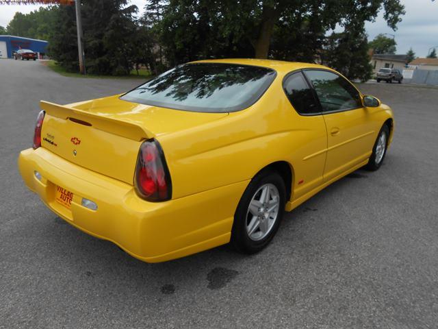 2004 Chevrolet Monte Carlo 4dr Sdn Auto (natl) Hatchback