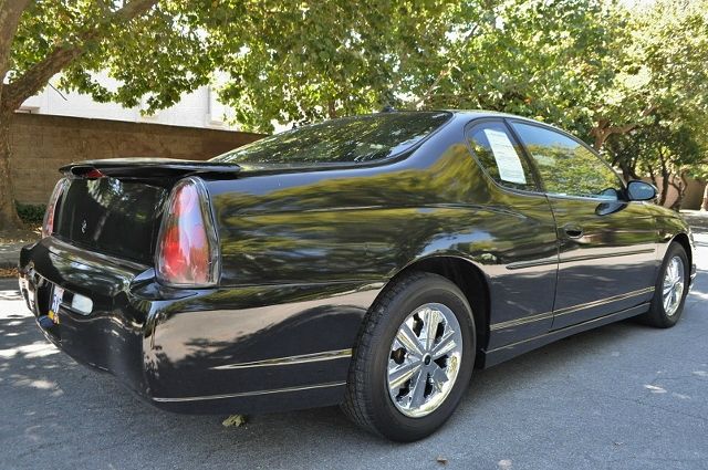 2004 Chevrolet Monte Carlo 4dr Sdn Auto (natl) Hatchback