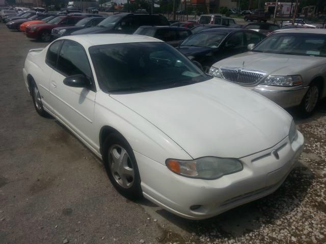 2004 Chevrolet Monte Carlo 4dr Sdn Auto (natl) Hatchback