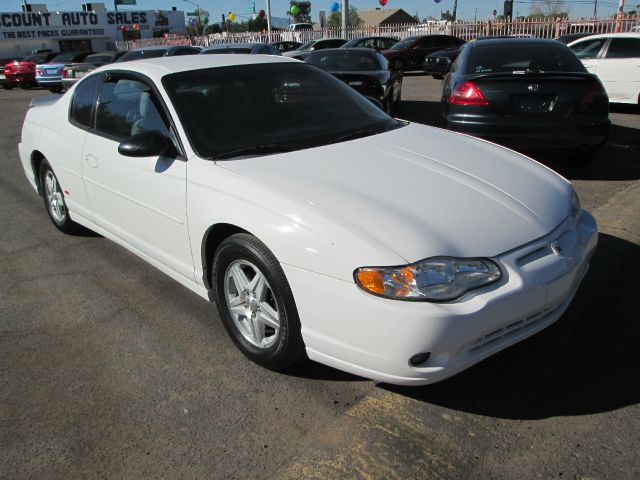 2004 Chevrolet Monte Carlo 4dr Sdn Auto (natl) Hatchback