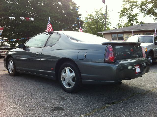 2004 Chevrolet Monte Carlo 4dr Sdn Auto (natl) Hatchback