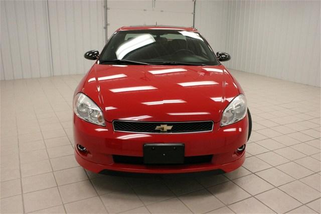 2006 Chevrolet Monte Carlo 4dr Sdn Auto (natl) Hatchback