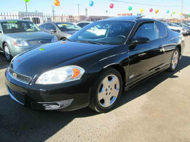 2006 Chevrolet Monte Carlo 4dr Sdn Auto (natl) Hatchback