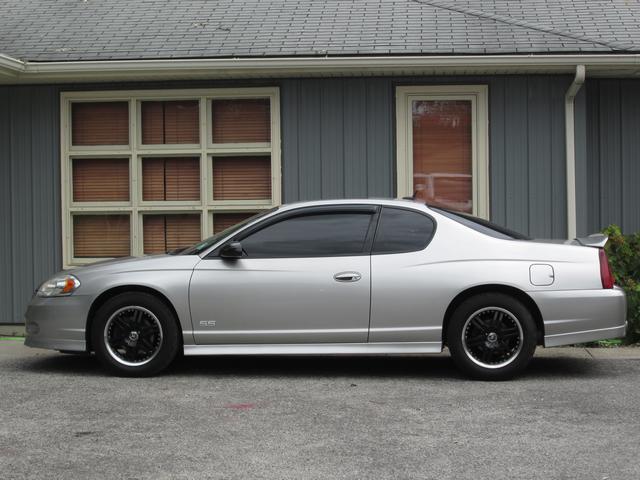 2006 Chevrolet Monte Carlo 4dr Sdn Auto (natl) Hatchback