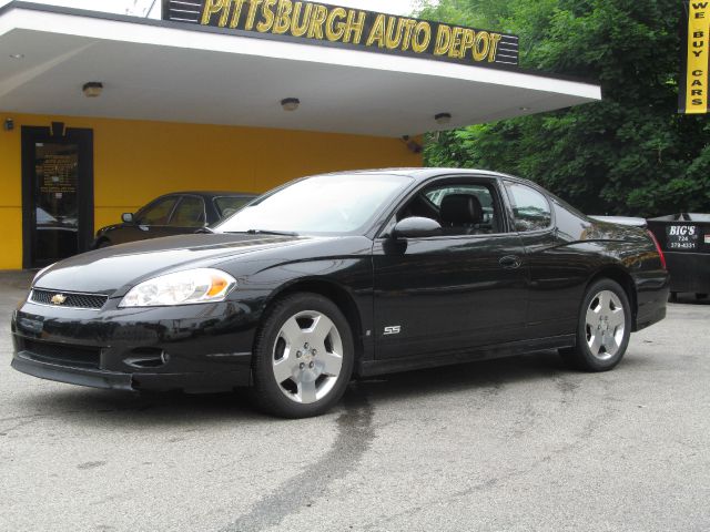 2006 Chevrolet Monte Carlo 4dr Sdn Auto (natl) Hatchback