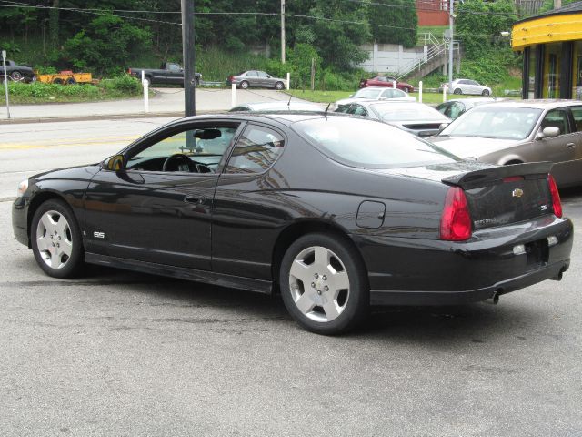 2006 Chevrolet Monte Carlo 4dr Sdn Auto (natl) Hatchback