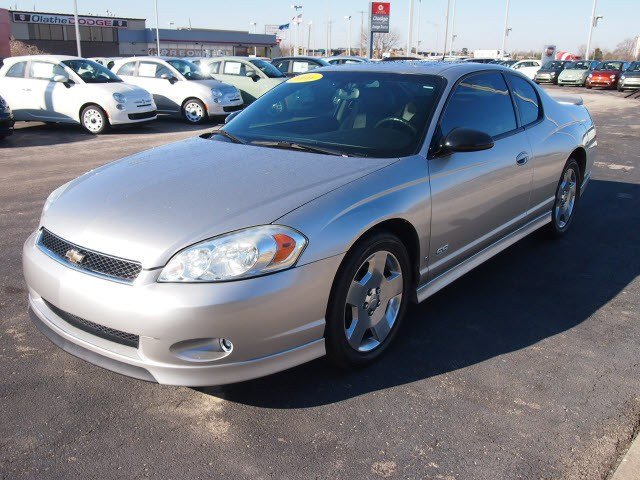 2006 Chevrolet Monte Carlo 4dr Sdn Auto (natl) Hatchback