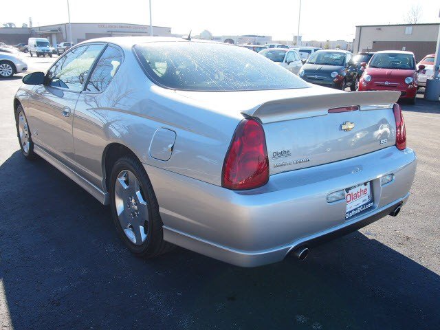 2006 Chevrolet Monte Carlo 4dr Sdn Auto (natl) Hatchback