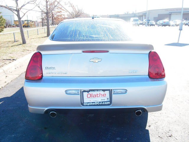 2006 Chevrolet Monte Carlo 4dr Sdn Auto (natl) Hatchback