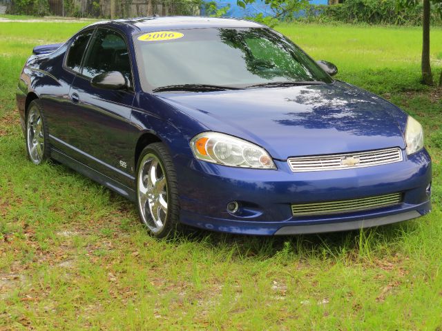 2006 Chevrolet Monte Carlo 4dr Sdn Auto (natl) Hatchback