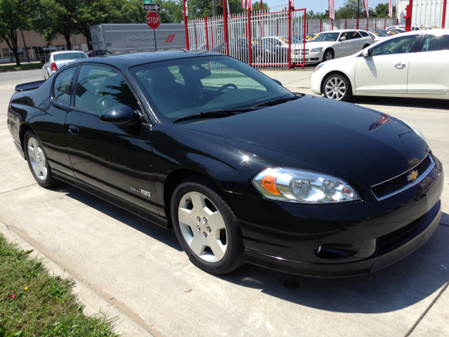 2006 Chevrolet Monte Carlo 4dr Sdn Auto (natl) Hatchback