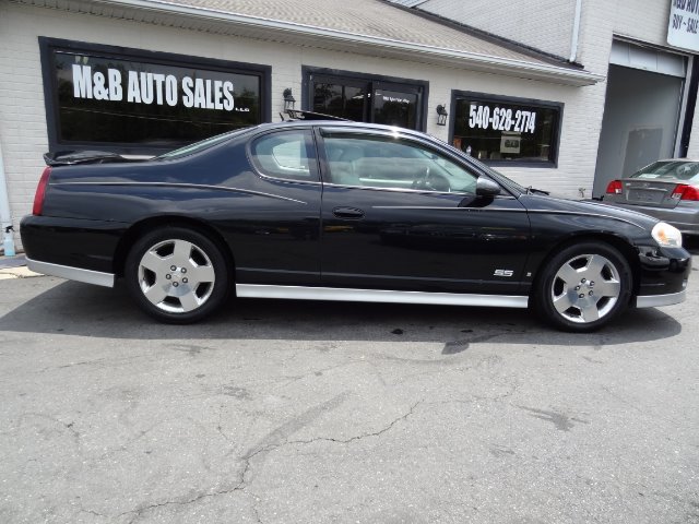 2006 Chevrolet Monte Carlo 4dr Sdn Auto (natl) Hatchback