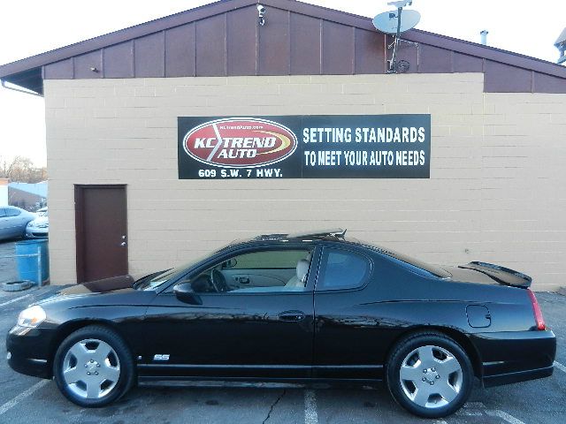 2006 Chevrolet Monte Carlo 4dr Sdn Auto (natl) Hatchback