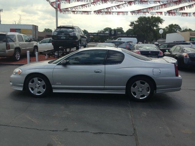 2006 Chevrolet Monte Carlo 4dr Sdn Auto (natl) Hatchback