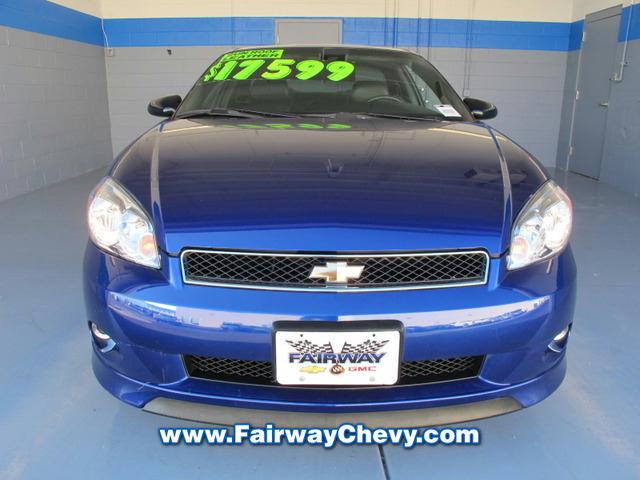 2006 Chevrolet Monte Carlo 4dr Sdn Auto (natl) Hatchback