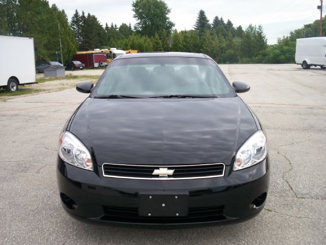 2006 Chevrolet Monte Carlo LS A4WD