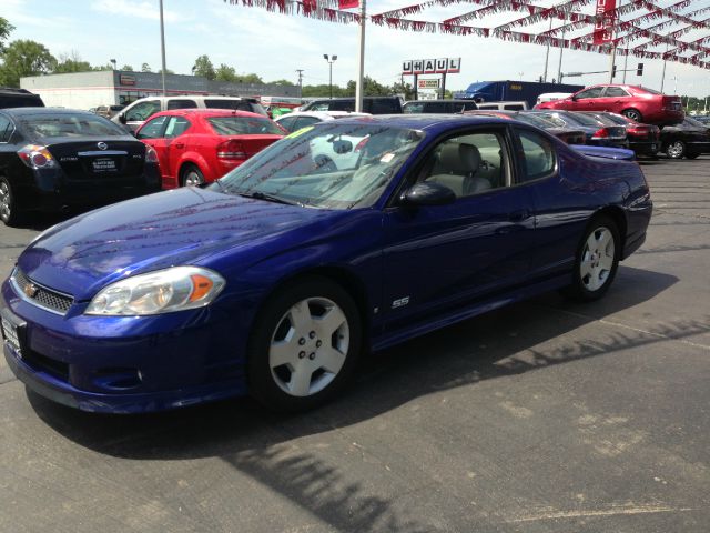 2007 Chevrolet Monte Carlo 4dr Sdn Auto (natl) Hatchback