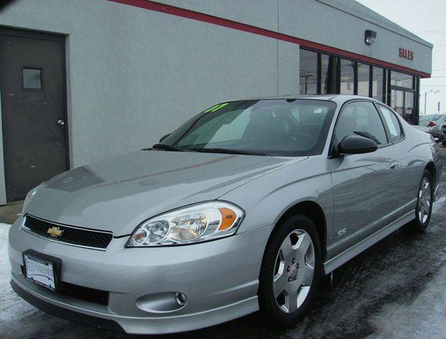 2007 Chevrolet Monte Carlo 4dr Sdn Auto (natl) Hatchback