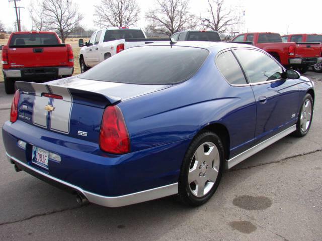 2007 Chevrolet Monte Carlo 4dr Sdn Auto (natl) Hatchback