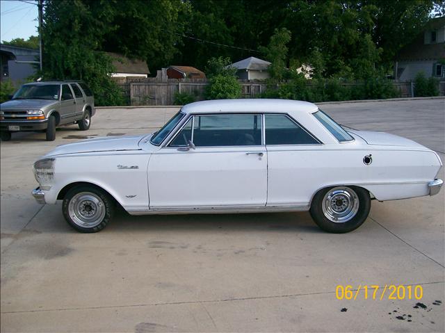 1964 Chevrolet NOVA 4dr Sdn Auto (natl) Hatchback